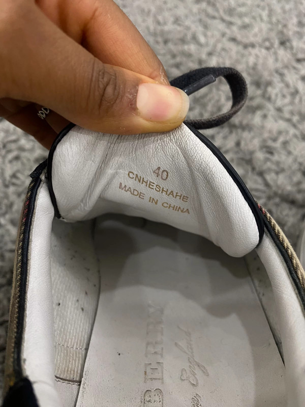 Burberry shoes china deals