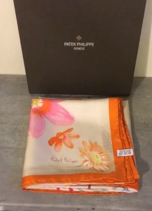 Foulard soie PATEK Philippe Genève, marke: Patek Philippe, zustand: Neu, mit Etikett, 170,00 €, 179,20 € beinhaltet Vinted-Käuferschutz Pro