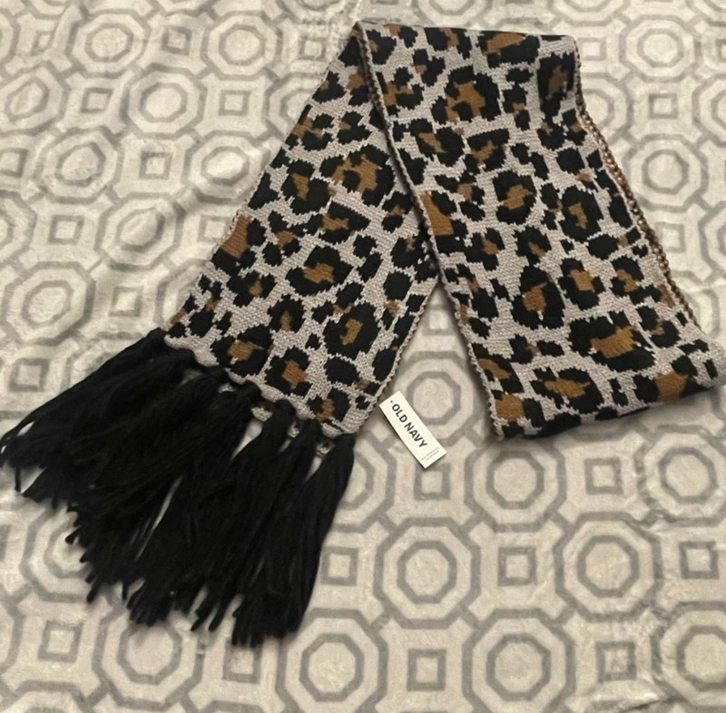 Leopard print scarf, new with tags animal print y2k 2