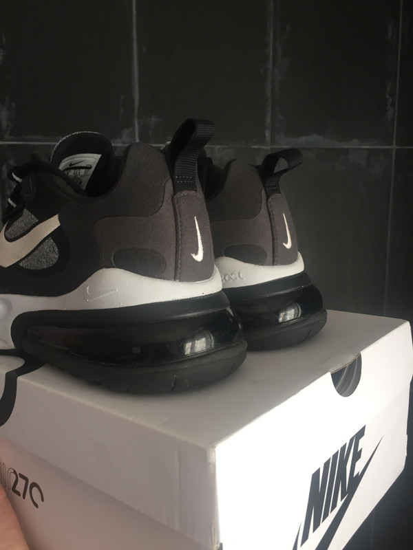 Paire '270 top