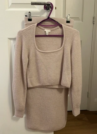 Pink H&M maternity set, brand: H&M, condition: Very good, size: XS / 6, £5.00, £5.95 includes Buyer Protection