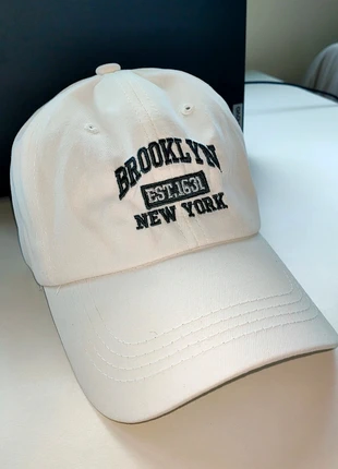 Casquette Broderie "Brooklyn New York" Blanche et Verte - Taille Ajustable, état: Neuf sans étiquette, taille: Taille unique, 7,00 €, 8,05 € Protection acheteurs incluse