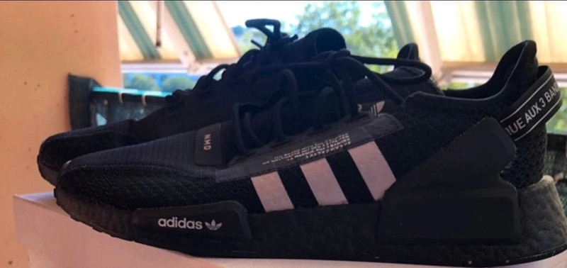 Scarpe Adidas NMd R1 V2 Vinted