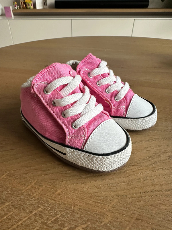 Converse baby shop roze