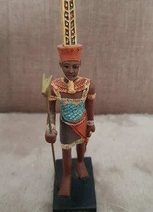 Figurine Amon, condition: Very good, size: 9-12 months / 74 cm, €7.00, €8.05 includes Buyer Protection