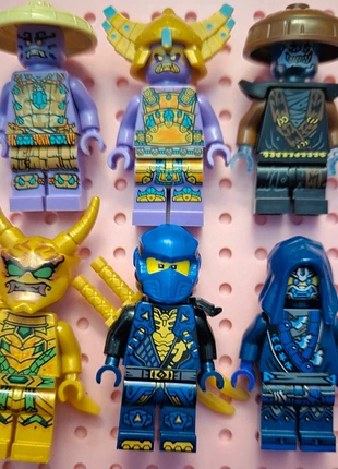 Ninjago Minifigure's, staat: Nieuw zonder prijskaartje, maat: Prematuur, tot 44 cm, € 6,00, € 7,00 inclusief Kopersbescherming