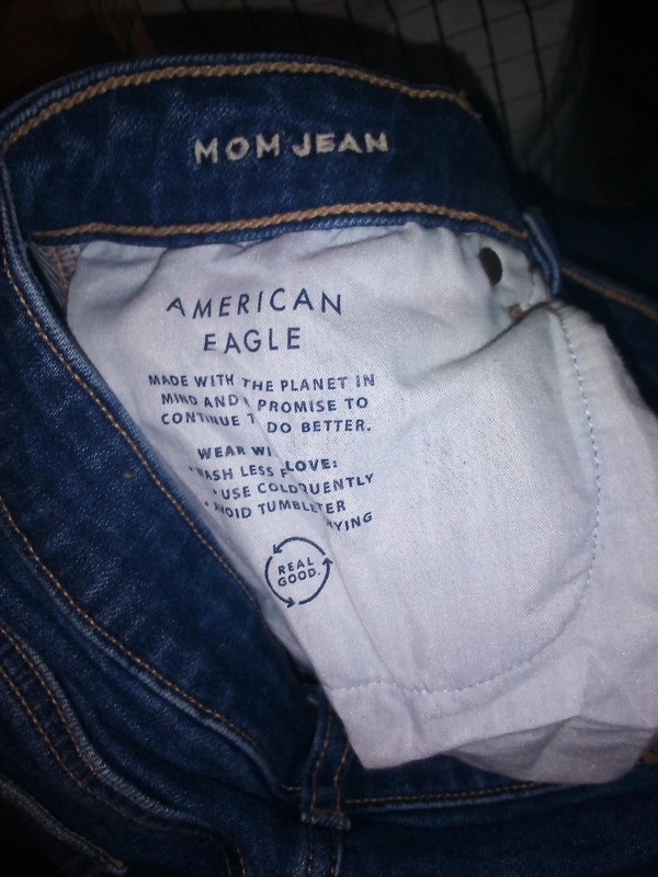 American Eagle Women's Mom Jeans Size 8 3