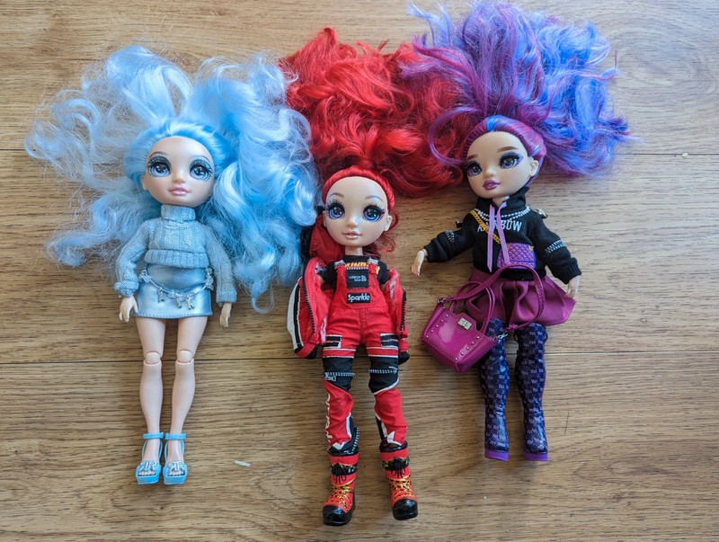 3x Rainbow High Dolls Gabriella, Ruby, Emi
