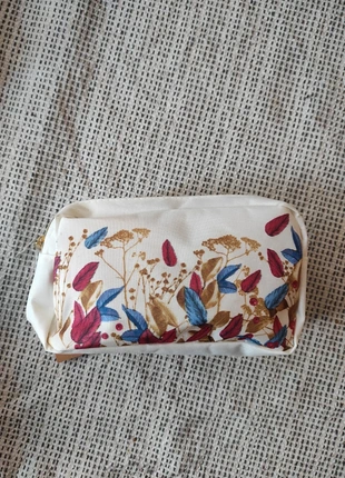 Jolie trousse coloree, état: Neuf avec étiquette, 2,99 €, 3,84 € Protection acheteurs incluse