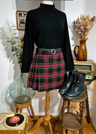 Jupe à carreaux écossaise plis style Vintage Grunge, marque: Mango, état: Très bon état, taille: M / 38 / 10, 15,00 €, 16,45 € Protection acheteurs incluse