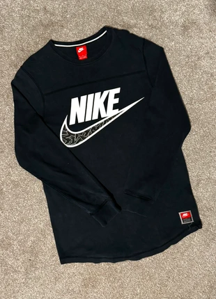 Vintage Nike 90s Heavyweight Long Sleeve, brand: Nike, condition: Very good, size: M, £12.00, £13.30 includes Buyer Protection