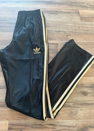 Pantalon Adidas Trackpants Vintage, brand: adidas Originals, condition: Good, size: XS / 34 / 6, €40.00, €42.70 includes Buyer Protection