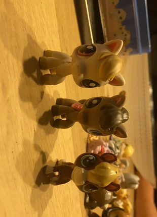 Littlest petshop, merk: Petshop, staat: Nieuw zonder prijskaartje, maat: Universeel, € 2,00, € 2,80 inclusief Kopersbescherming
