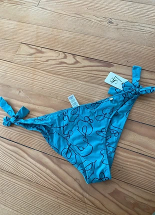 Bas de maillot de bain bleu canard zoey Love Stories 3/40 neuf étiquette, brand: Love Stories, condition: New with tags, size: L / 40 / 12, €8.00, €9.10 includes Buyer Protection