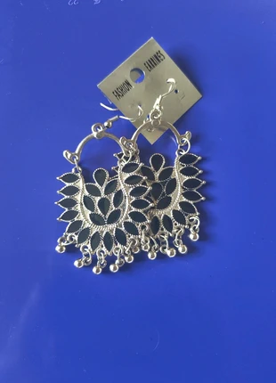 Chunky Silver Jhumka Earrings with Black Petal Detail – Bold & Boho, brand: Bombay Botanic, condition: New without tags, €6.99, €8.04 includes Buyer Protection