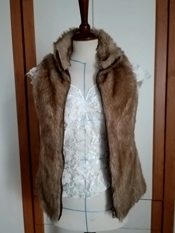 Gilet fourrure fille zara sale