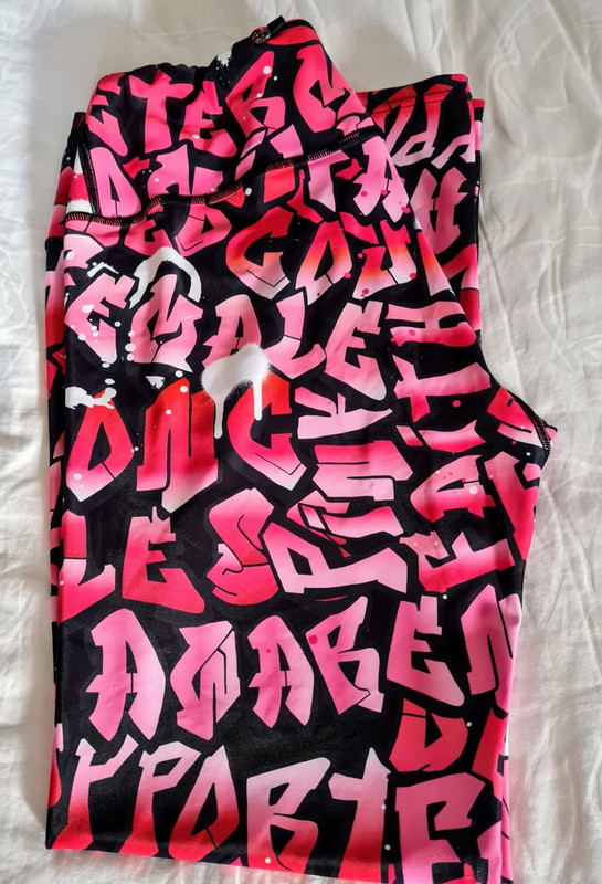 Tikiboo pink graffiti full length leggings