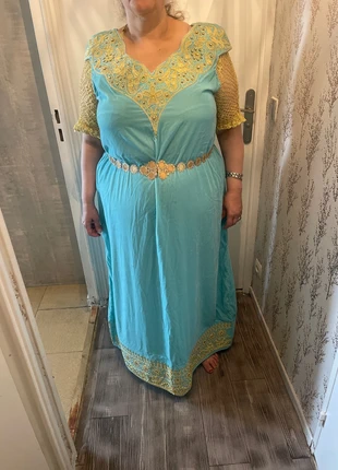 Robe contantinoise bleu turquoise, marke: Turquoise, zustand: Sehr gut, größe: 50, 100,00 €, 105,70 € inklusive Vinted-Käuferschutz