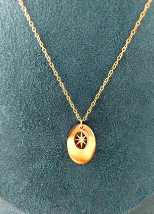 Collier doré double pendentifs ovales, marque: Tendance, état: Neuf avec étiquette, 12,50 €, 13,83 € Protection acheteurs (Pro) incluse