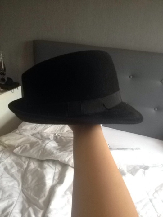 Chapeau noir tendance 3