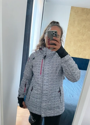 Veste de ski femme C&A taille M, brand: C&A, condition: Very good, size: M / 38 / 10, €15.00, €16.45 includes Buyer Protection