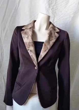 Blazer vintage con ecocavallino, merk: Marisa, staat: Heel goed, maat: M / 38 / 10, € 8,00, € 9,10 inclusief Kopersbescherming