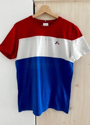T-shirt Le Coq Sportif blanc, blanc, rouge logo floqué (craqué) taille S, marque: Le Coq Sportif, état: Très bon état, taille: S, 6,00 €, 7,00 € Protection acheteurs incluse