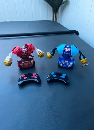 2 Robot combat Samourai télécommandé, brand: robot, condition: Very good, size: One size, €10.00, €11.20 includes Buyer Protection