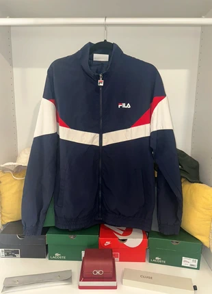 Veste FILA, marca: FILA, estado: Muito bom, tamanho: M, €5.00, €5.95 inclui Proteção do Comprador