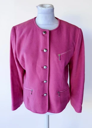 Blazer en laine Made in France taille 38/40, marke: Essentiel, zustand: Sehr gut, größe: M / 38 / 10, 8,00 €, 9,10 € inklusive Vinted-Käuferschutz