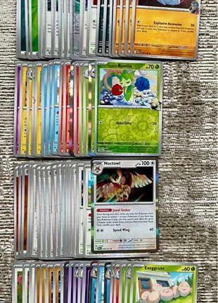 74 x Pokémon kaarten Scarlet & Violet Destined Rivals en Prismatic Evolutions, merk: Pokémon, staat: Heel goed, € 4,00, € 4,90 inclusief Kopersbescherming