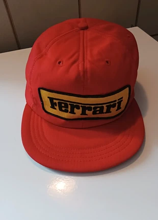 Cappellino Ferrari Gran Premio 78/79 USA, brand: Ferrari, condizioni: Ottime, taglia: L, €25.00, €26.95 include la Protezione acquisti