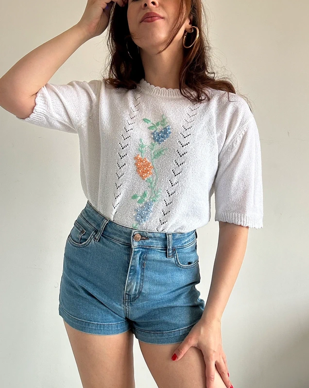 Pull blanc à manches courtes brodé taille M - photo numéro 2