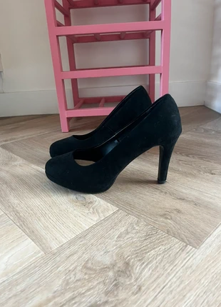 Zwarte suede pumps Primark nette werk business casual preppy pumps klein platform, brand: Primark, condizioni: Ottime, taglia: 38, €5.00, €5.95 include la Protezione acquisti
