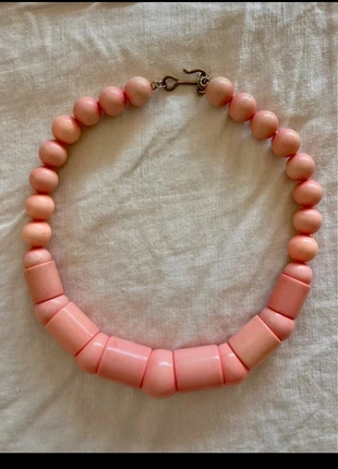 Vintage beautiful coral necklace, merk: Vintage Dressing, staat: Heel goed, € 4,00, € 4,90 inclusief Kopersbescherming