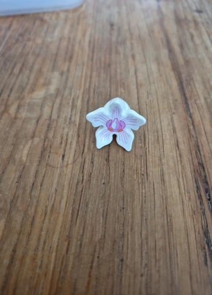 1x lego minifigure headgear hood flower nieuw, merk: LEGO, staat: Nieuw zonder prijskaartje, maat: Tot 1 maand / 50 cm, € 1,20, € 1,96 inclusief Kopersbescherming Pro