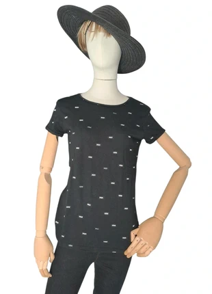 T-shirt noir love XS, marque: La Halle, état: Très bon état, taille: XS / 34 / 6, 1,00 €, 1,75 € Protection acheteurs (Pro) incluse