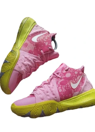 Nike Kyrie 5 Patrick Star - Taille 37, marke: Nike, zustand: Gut, größe: 37, 85,00 €, 89,95 € beinhaltet Vinted-Käuferschutz Pro