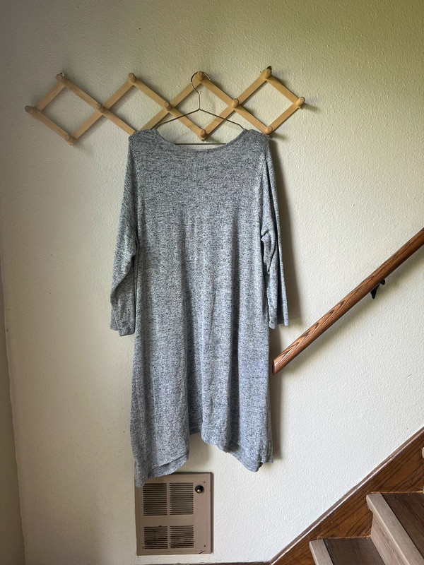 grey sweater dress with pockets size 2X 4