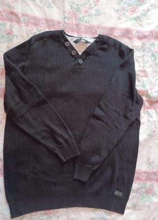 Pull homme T L DNN Dissident 328, merk: Dissident, staat: Heel goed, maat: L, € 2,00, € 2,80 inclusief Kopersbescherming