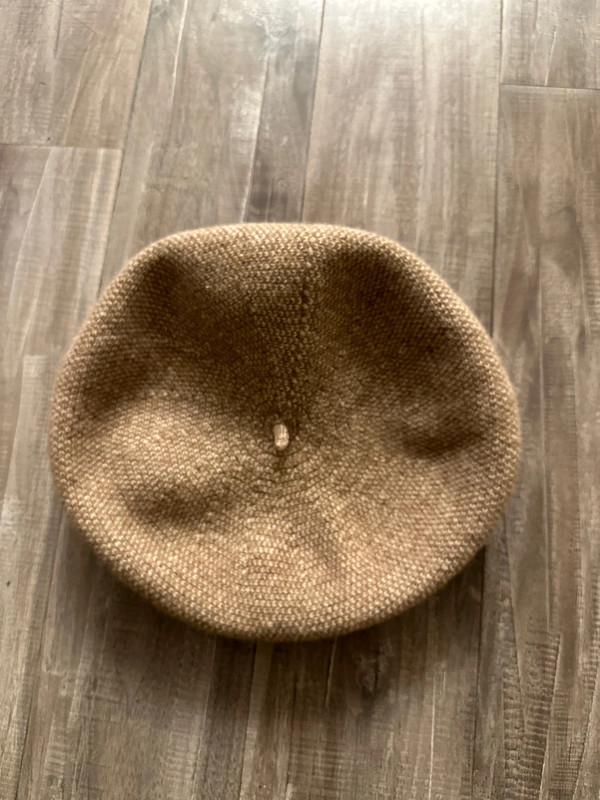 Zara Beret hat 1