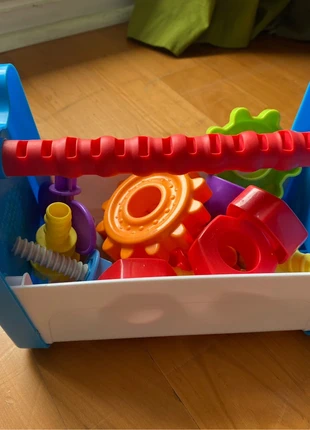 Caisse à outils style vintage, brand: Fisher Price, condizioni: Ottime, taglia: 3 anni / 98 cm, €8.00, €9.10 include la Protezione acquisti