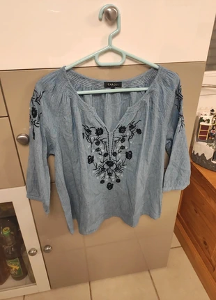 Tunique évasée brodée, marque: Caroll, état: Très bon état, taille: XL / 42 / 14, 3,00 €, 3,85 € Protection acheteurs incluse