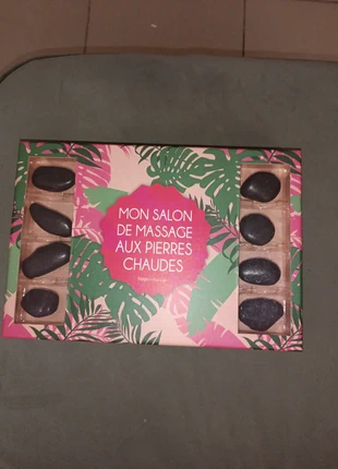 Kit massage aux pierres chaudes, merk: hugo et cie, staat: Nieuw met prijskaartje, € 5,00, € 5,95 inclusief Kopersbescherming