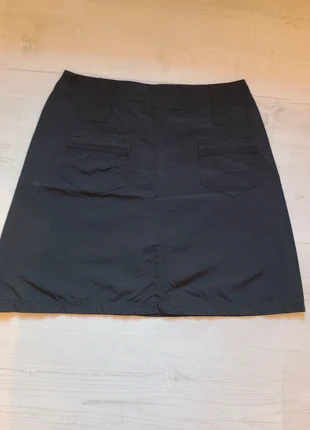 Jupe noire , staat: Heel goed, maat: S / 36 / 8, € 3,00, € 3,85 inclusief Kopersbescherming