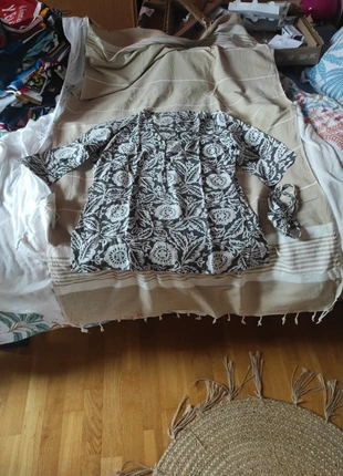 Tunique longue, manche 3/4, merk: Xanaka, staat: Heel goed, maat: M / 38 / 10, € 5,00, € 5,95 inclusief Kopersbescherming