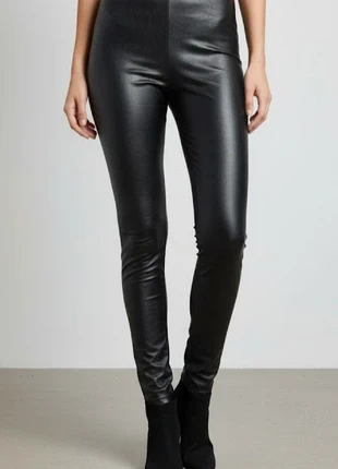 🎿collection automne hiver legging simili cuir taille 36, marque: Boutique indépendante, état: Très bon état, taille: S / 36 / 8, 6,00 €, 7,00 € Protection acheteurs incluse