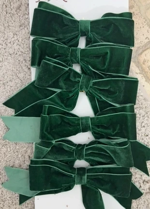 New-Green Velvet Clip-On Decorative Bows – 6pcs | Holiday Decor, brand: Velvet, condition: New with tags, £14.20, £15.61 includes Buyer Protection
