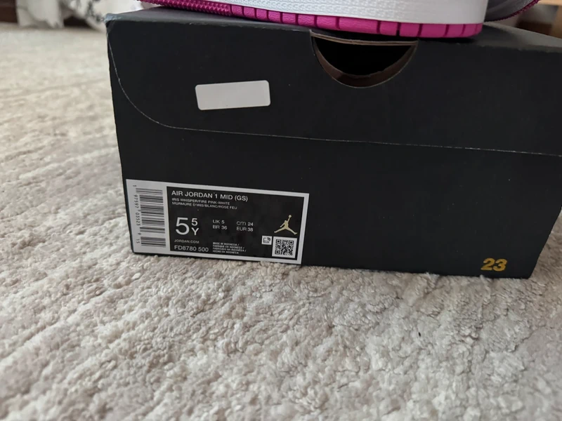 Jordan 1 Mid Fire Pink - photo numéro 8