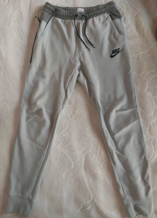 Trackpants Nike, marca: Nike, estado: Muito bom, tamanho: S, €14.00, €15.40 inclui Proteção do Comprador
